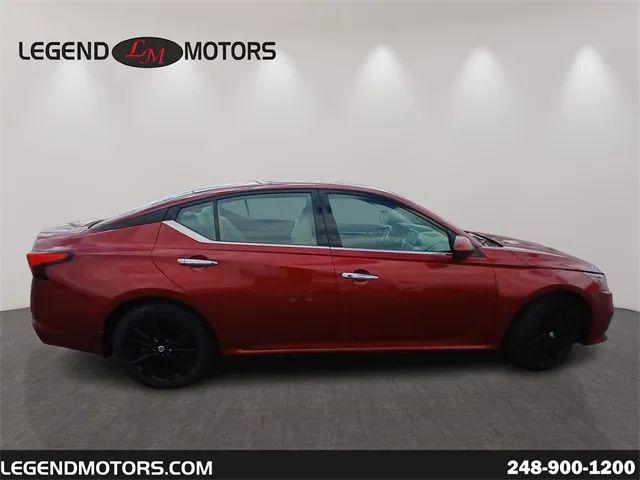 2022 Nissan Altima SL FWD