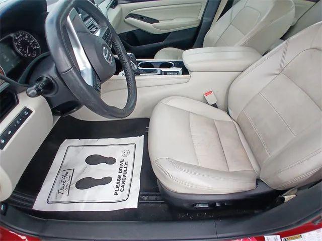 2022 Nissan Altima SL FWD