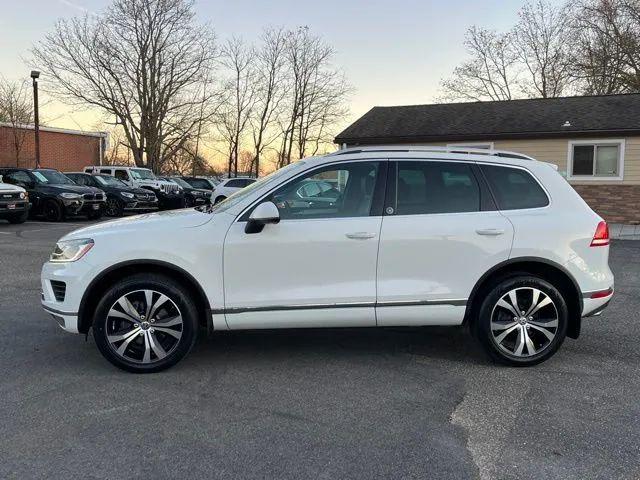 2017 Volkswagen Touareg V6 Wolfsburg Edition