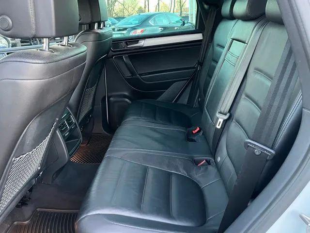 2017 Volkswagen Touareg V6 Wolfsburg Edition