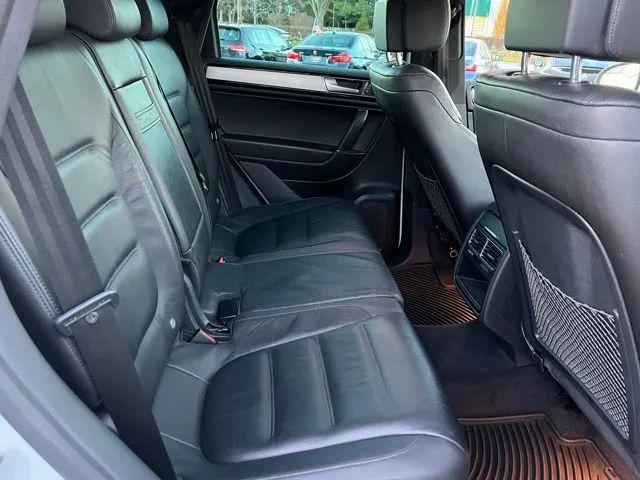 2017 Volkswagen Touareg V6 Wolfsburg Edition