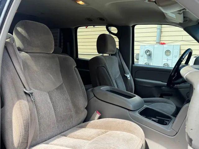 2006 Chevrolet Suburban LS