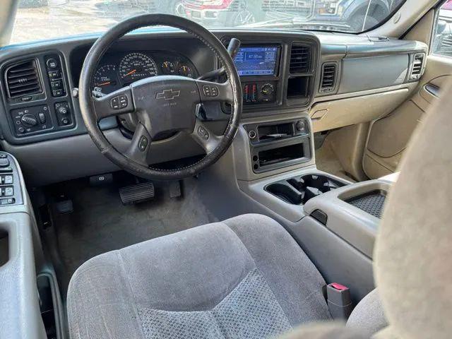 2006 Chevrolet Suburban LS