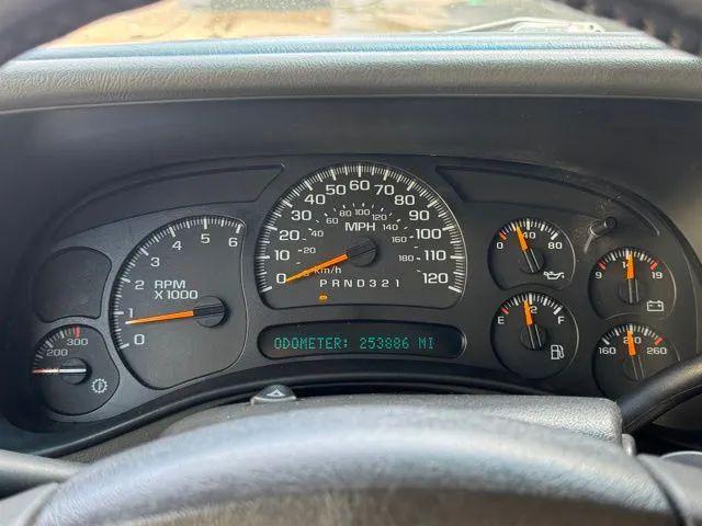 2006 Chevrolet Suburban LS
