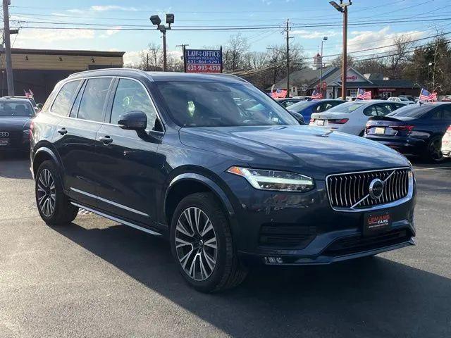2020 Volvo XC90 T6 Momentum 7 Passenger