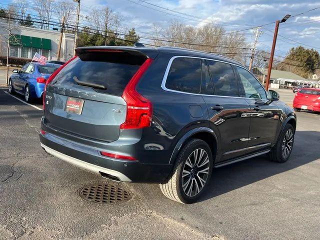 2020 Volvo XC90 T6 Momentum 7 Passenger