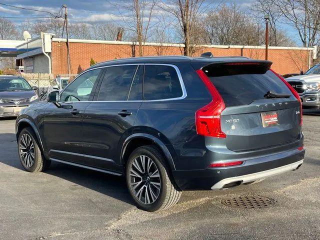2020 Volvo XC90 T6 Momentum 7 Passenger