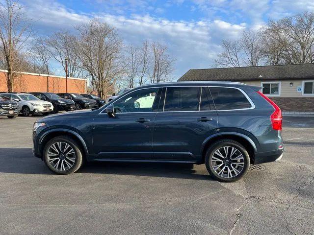 2020 Volvo XC90 T6 Momentum 7 Passenger