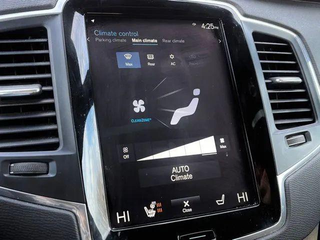 2020 Volvo XC90 T6 Momentum 7 Passenger