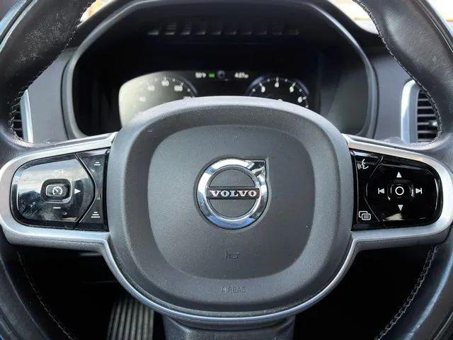 2020 Volvo XC90 T6 Momentum 7 Passenger