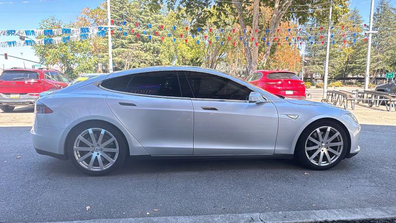 2012 Tesla Model S Signature Performance