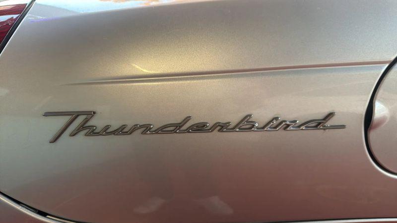 2005 Ford Thunderbird Deluxe