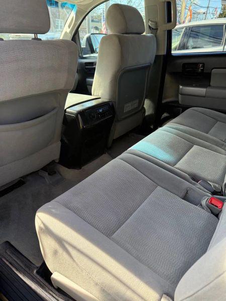 2010 Toyota Sequoia SR5 5.7L V8