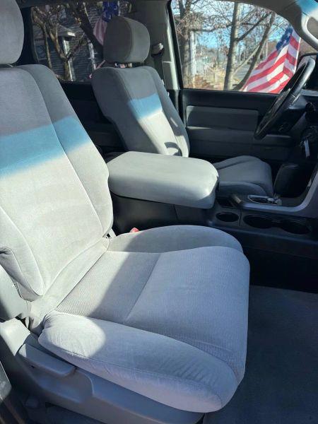 2010 Toyota Sequoia SR5 5.7L V8