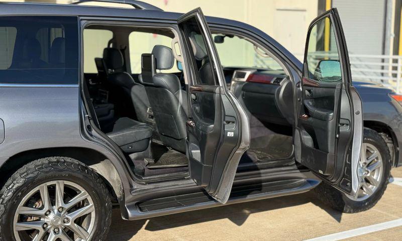 2013 Lexus LX 570 570