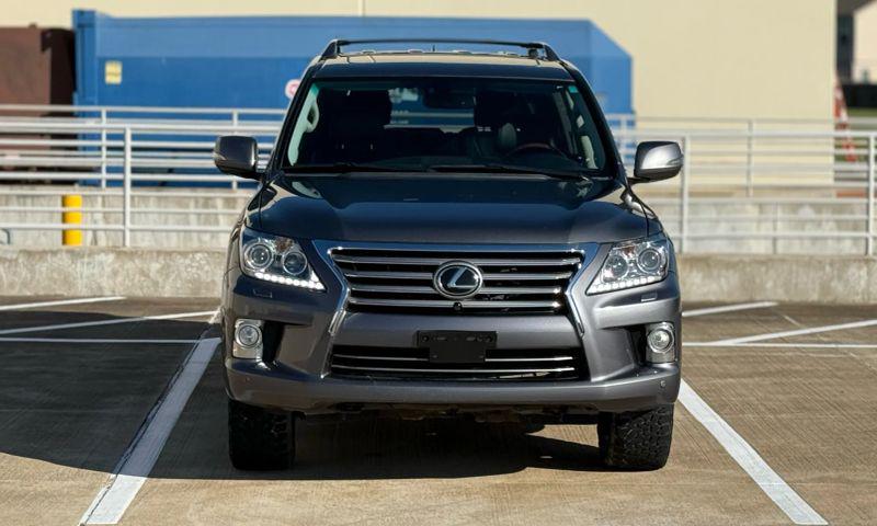 2013 Lexus LX 570 570