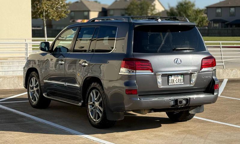 2013 Lexus LX 570 570