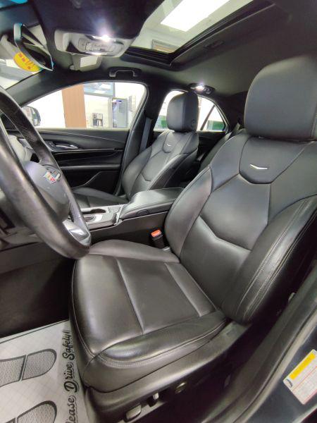 2022 Cadillac CT4 Premium Luxury