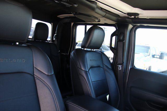 2022 Jeep Gladiator Overland