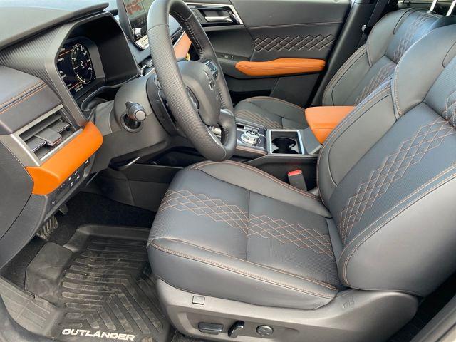 2025 Mitsubishi Outlander PHEV SEL S-AWC