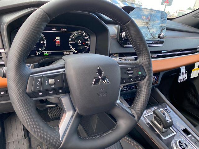 2025 Mitsubishi Outlander PHEV SEL S-AWC