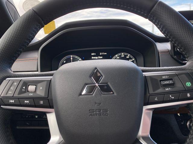 2025 Mitsubishi Outlander PHEV SEL S-AWC