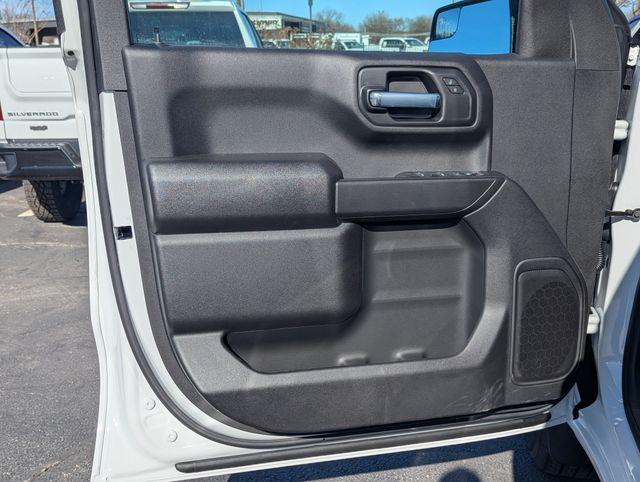 2026 Chevrolet Silverado 1500 2WD Crew Cab Short Bed Custom