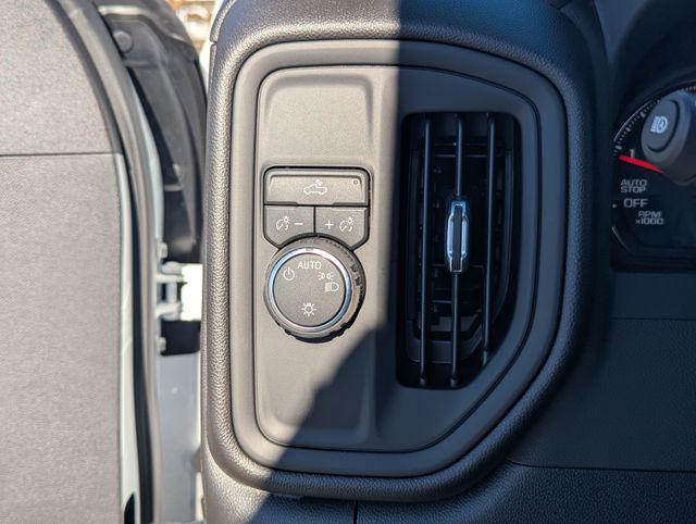 2026 Chevrolet Silverado 1500 2WD Crew Cab Short Bed Custom