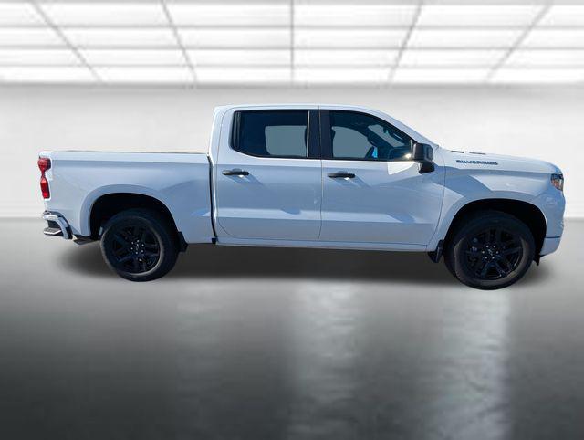 2026 Chevrolet Silverado 1500 2WD Crew Cab Short Bed Custom