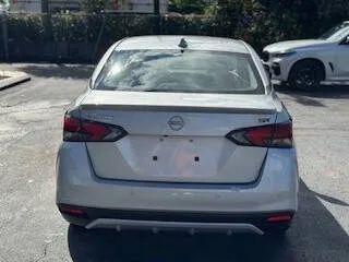 2024 Nissan Versa 1.6 SR