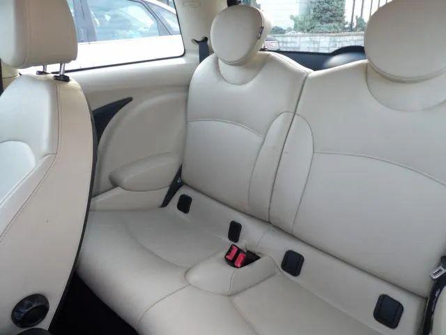2011 MINI Cooper Cooper