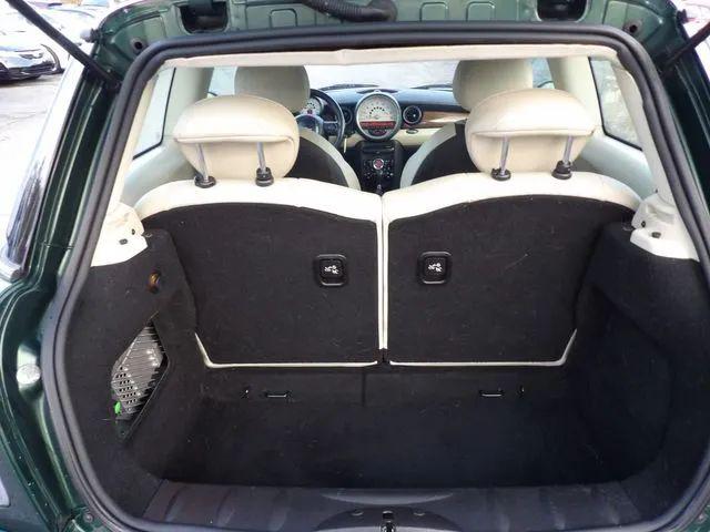 2011 MINI Cooper Cooper