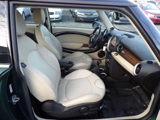2011 MINI Cooper Cooper