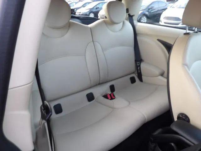 2011 MINI Cooper Cooper