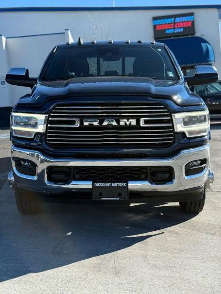 2020 Ram 3500 Laramie Crew Cab 4x4 8' Box