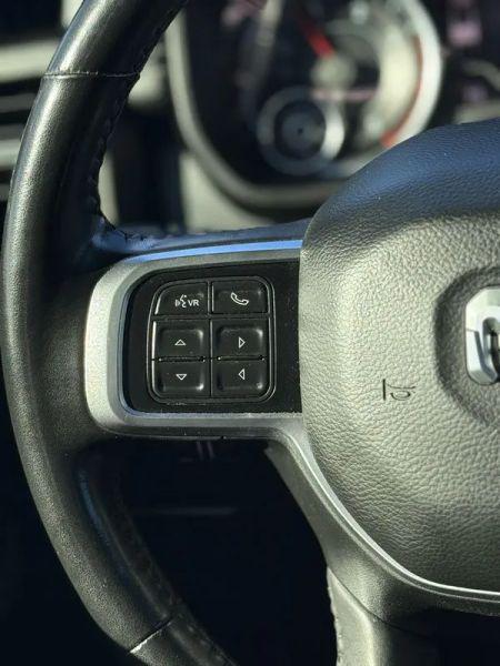 2020 Ram 3500 Laramie Crew Cab 4x4 8' Box