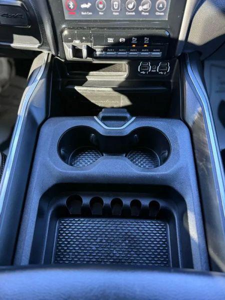 2020 Ram 3500 Laramie Crew Cab 4x4 8' Box