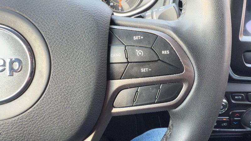 2021 Jeep Cherokee Latitude Lux 4X4