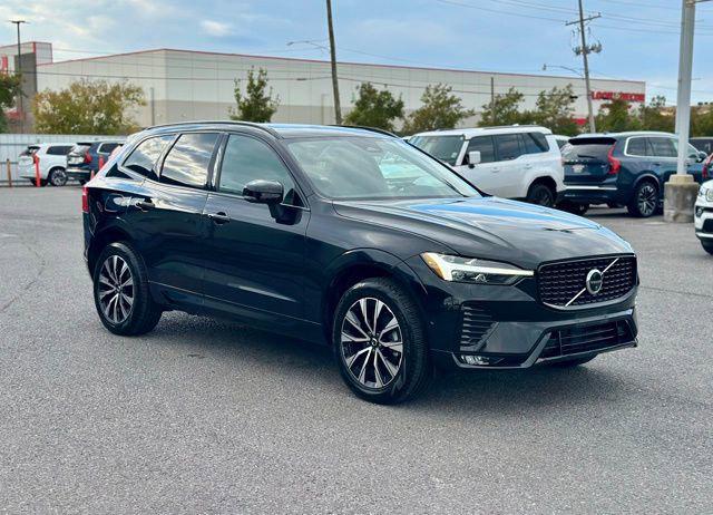 2025 Volvo XC60 B5 Plus 2025 Volvo XC60 B5 Plus