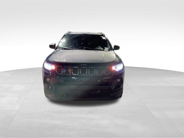 2024 Jeep Compass Latitude Lux FWD 2024 Jeep Compass Latitude Lux FWD