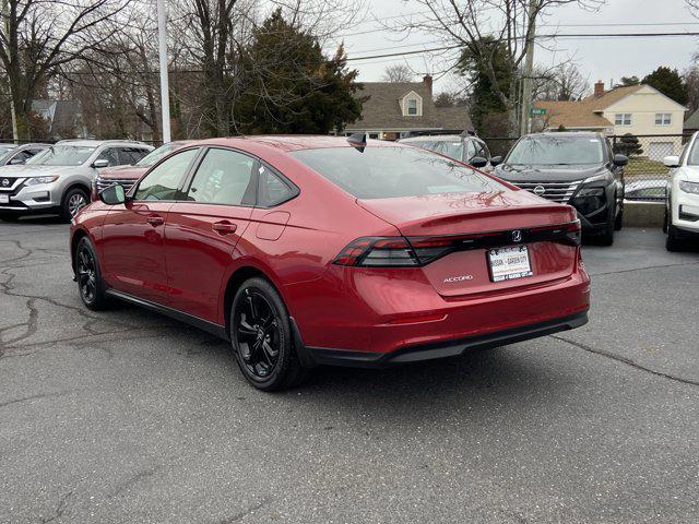 2025 Honda Accord Sedan SE