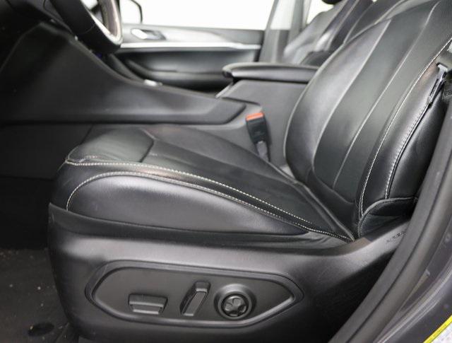 2022 Jeep Grand Cherokee L Limited 4x4 2022 Jeep Grand Cherokee L Limited 4x4