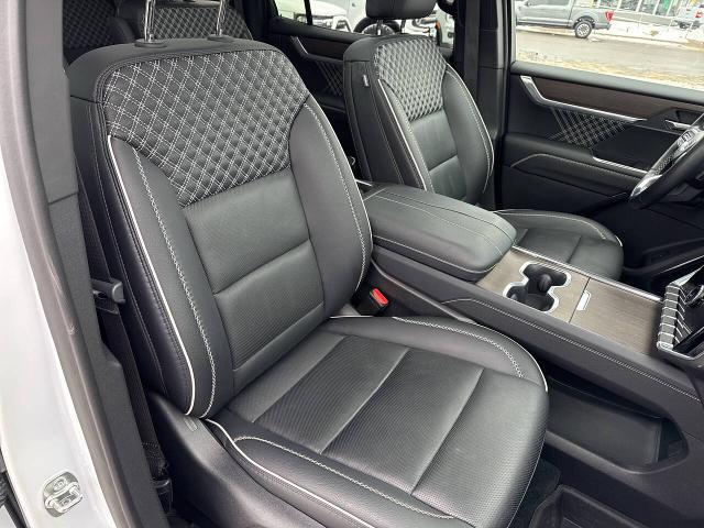 2024 GMC Acadia AWD Denali