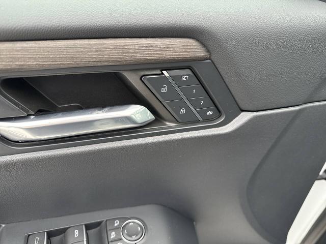 2024 GMC Acadia AWD Denali