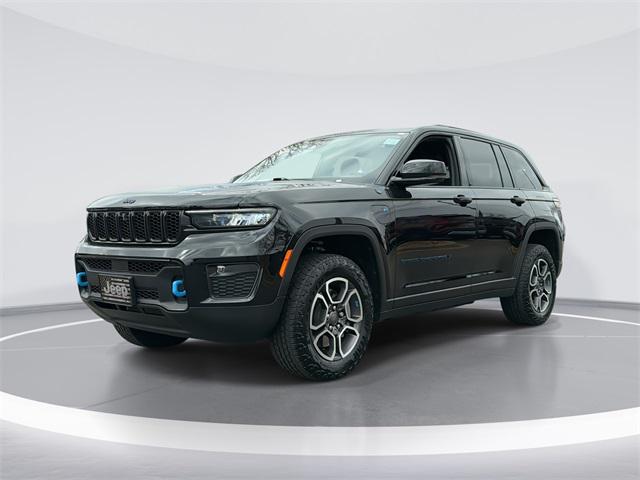 2023 Jeep Grand Cherokee 4xe Trailhawk