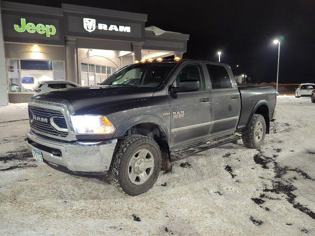 2017 RAM 2500 Tradesman Crew Cab 4x4 64 Box 2017 RAM 2500 Tradesman Crew Cab 4x4 64 Box