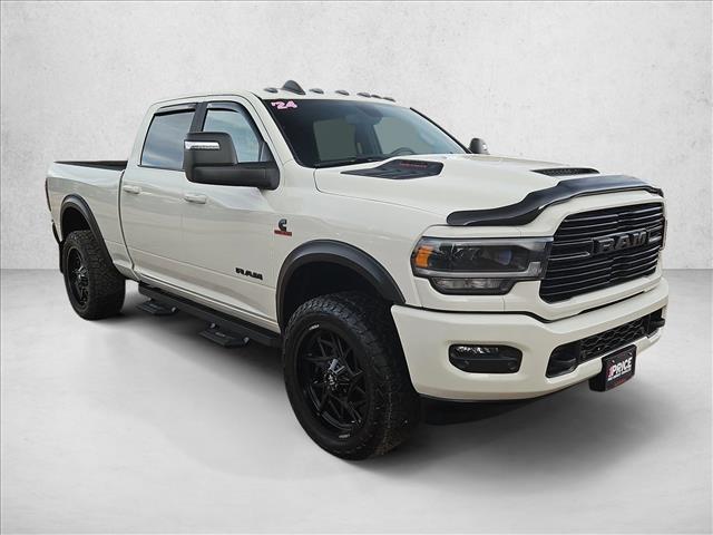 2024 RAM 3500 Laramie Crew Cab 4x4 64 Box