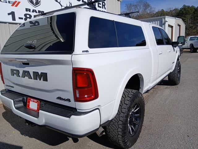 2025 RAM 3500 Limited Mega Cab 4x4 64 Box