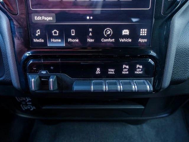 2024 RAM 2500 Big Horn Crew Cab 4x4 64 Box 2024 RAM 2500 Big Horn Crew Cab 4x4 64 Box