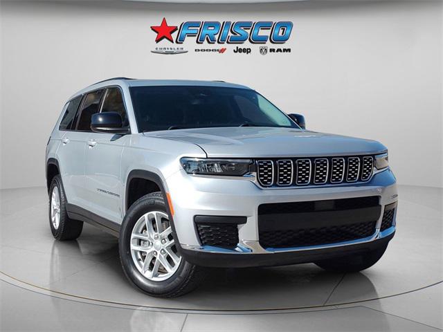 2023 Jeep Grand Cherokee L Laredo 4x2